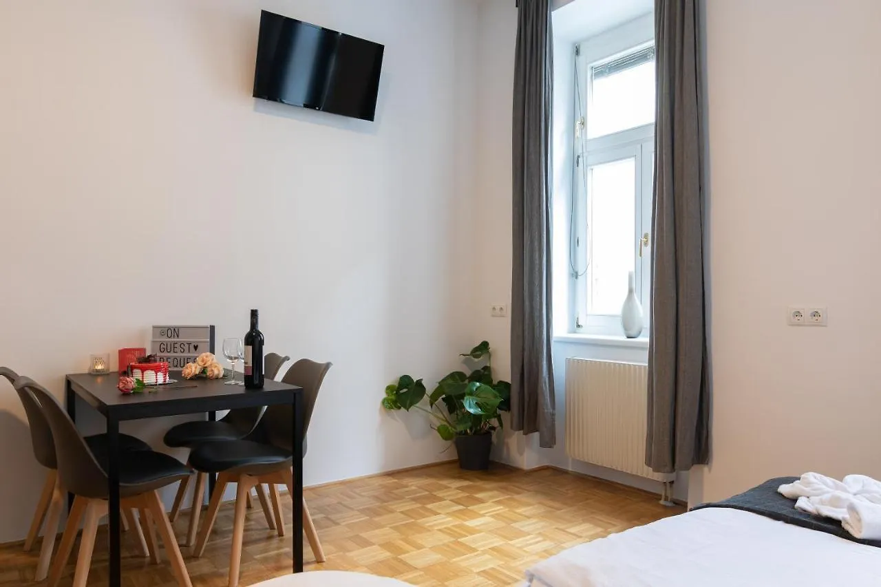 Vienna Central Station Residence Apartment